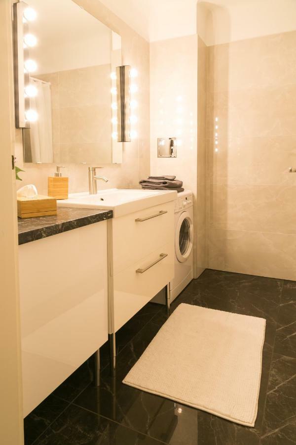 Apartamento Supreme Vienna Studio Exterior foto