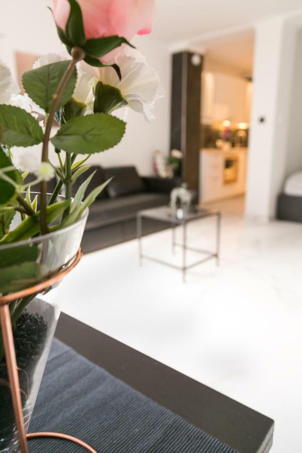 Apartamento Supreme Vienna Studio Exterior foto
